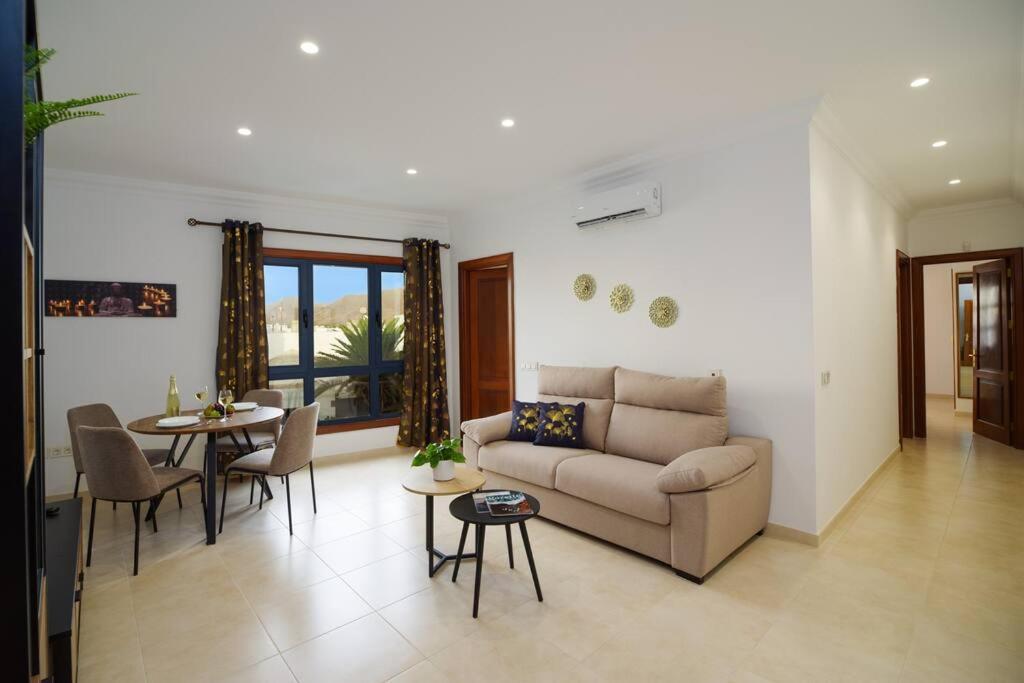Moderno Y Elegante Apartamento Centrico Con Balcon Playa Blanca  Eksteriør billede