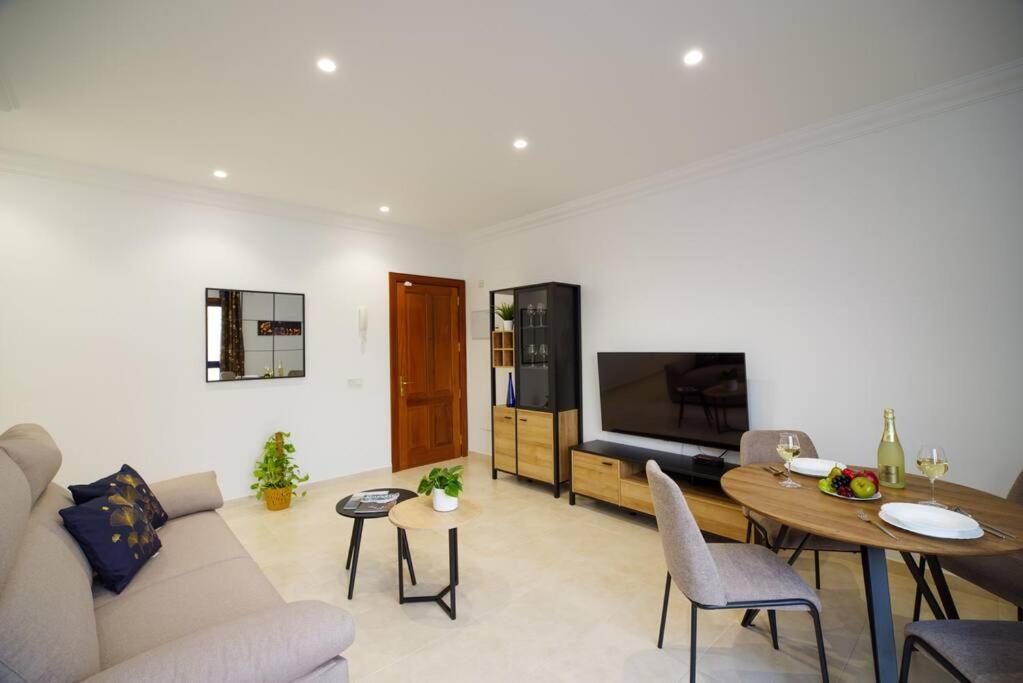 Moderno Y Elegante Apartamento Centrico Con Balcon Playa Blanca  Eksteriør billede